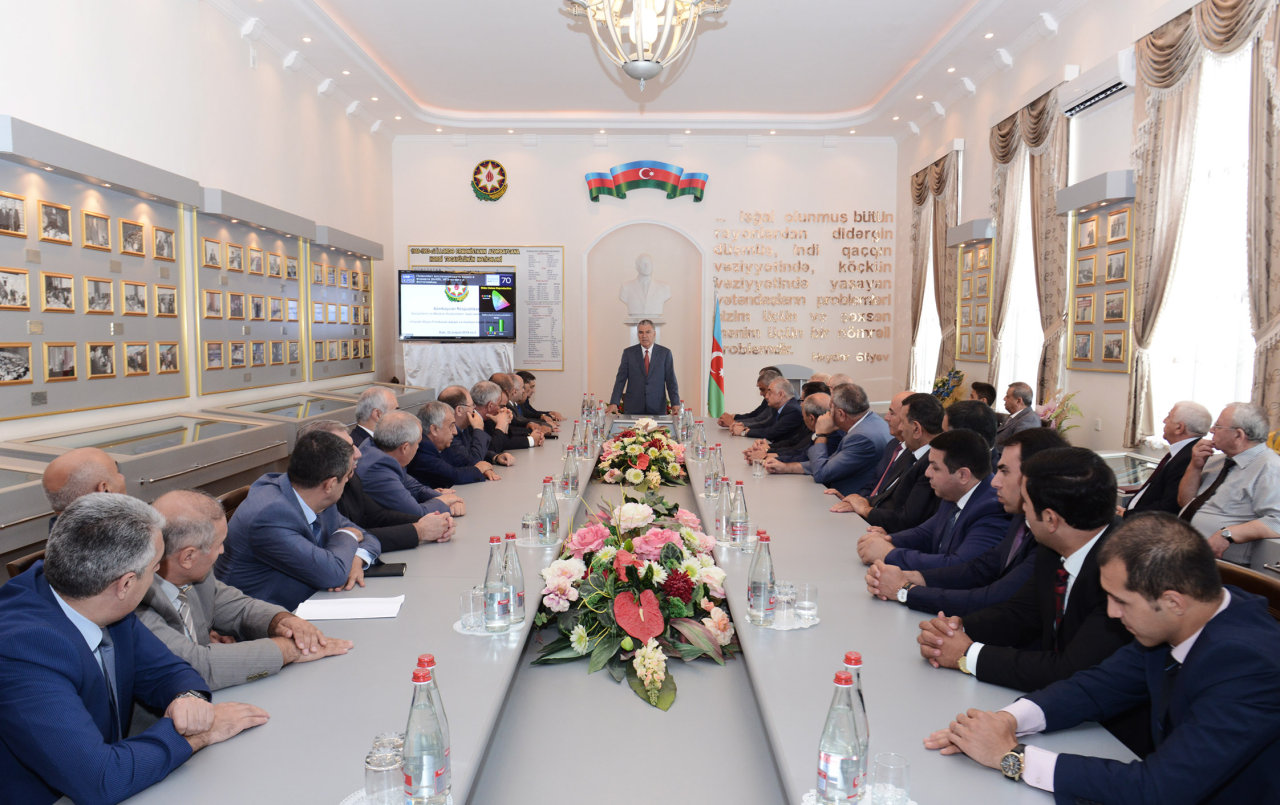 “Heydər Əliyev Fondunun qaçqın və məcburi köçkünlərə qayğısı” mövzusunda tədbir keçirilib (FOTO)