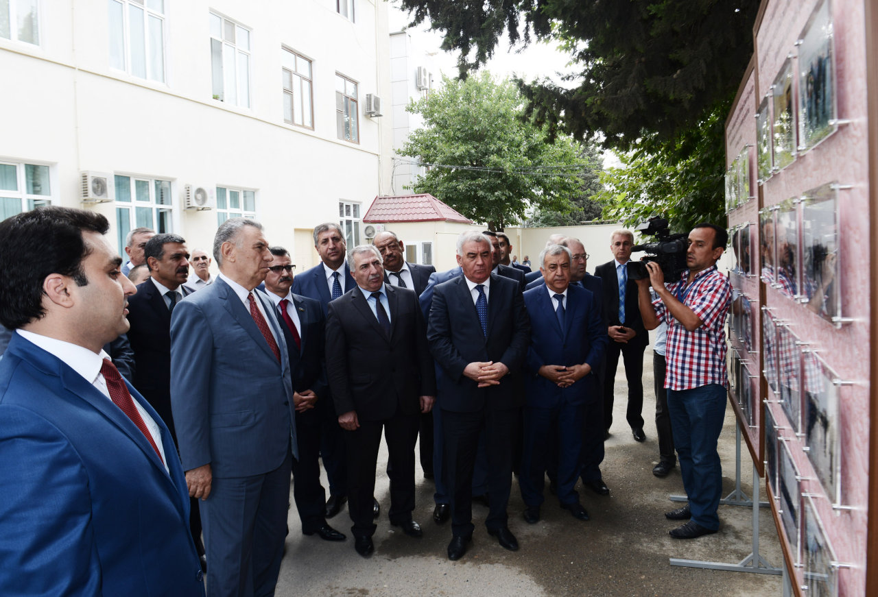 “Heydər Əliyev Fondunun qaçqın və məcburi köçkünlərə qayğısı” mövzusunda tədbir keçirilib (FOTO)