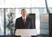 Prezident İlham Əliyev və xanımı Azərbaycan Xalçası və Xalq Tətbiqi Sənəti Dövlət Muzeyinin açılışında iştirak ediblər (FOTO)