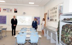 Prezident İlham Əliyev və xanımı 23 nömrəli orta məktəbin binasının əsaslı yenidənqurma işlərindən sonra açılışında iştirak ediblər (FOTO)