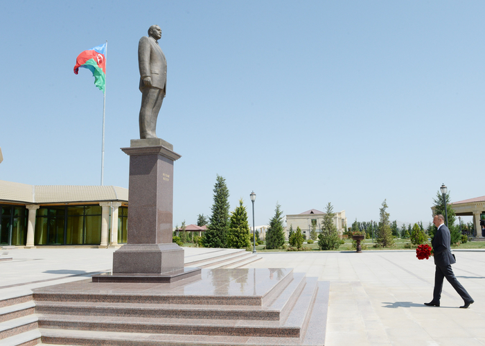 Prezident İlham Əliyev Füzuli rayonunda səfərdədir (FOTO)
