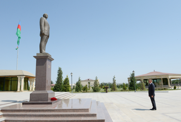 Prezident İlham Əliyev Füzuli rayonunda səfərdədir (FOTO)