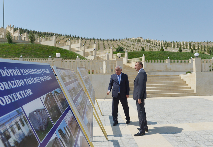 Azərbaycan Prezidenti Horadiz şəhərində Bayraq Meydanında yaradılan şəraitlə tanış olub (FOTO)