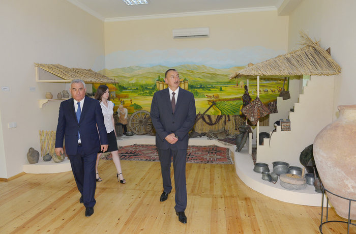 Prezident İlham Əliyev Füzuli rayon Tarix-Diyarşünaslıq Muzeyinin açılışında iştirak edib (FOTO)