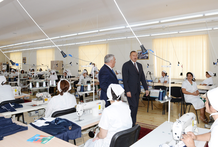 İlham Əliyev Horadiz tikiş fabrikinin açılışında iştirak edib (FOTO)