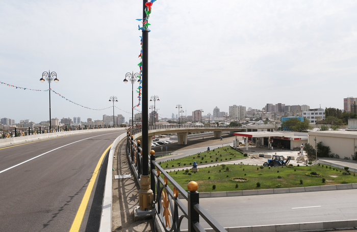 Prezident İlham Əliyev Bakıda növbəti yol qovşağının açılışında iştirak edib (FOTO)