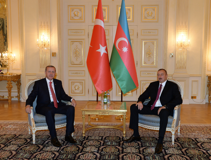 Azərbaycan Prezidenti İlham Əliyevin və Türkiyə Prezidenti Rəcəb Tayyib Ərdoğanın təkbətək görüşü olub (FOTO)