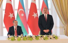 Prezident İlham Əliyev: Azərbaycanda elə bir insan tapılmaz ki, Türkiyəni öz doğma vətəni kimi sevməsin (FOTO)