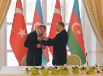Prezident İlham Əliyev: Azərbaycanda elə bir insan tapılmaz ki, Türkiyəni öz doğma vətəni kimi sevməsin (FOTO)