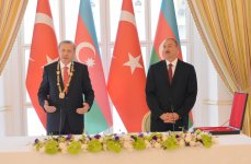 Prezident İlham Əliyev: Azərbaycanda elə bir insan tapılmaz ki, Türkiyəni öz doğma vətəni kimi sevməsin (FOTO)