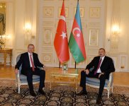 Azərbaycan Prezidenti İlham Əliyevin və Türkiyə Prezidenti Rəcəb Tayyib Ərdoğanın təkbətək görüşü olub (FOTO)