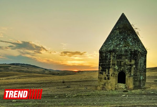 Qədim, sirli Şamaxı - Qəleybuğurt qalası, Kələxana türbəsi, Avaxıl qəbiristanlığı (FOTO)