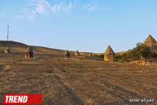 Qədim, sirli Şamaxı - Qəleybuğurt qalası, Kələxana türbəsi, Avaxıl qəbiristanlığı (FOTO)