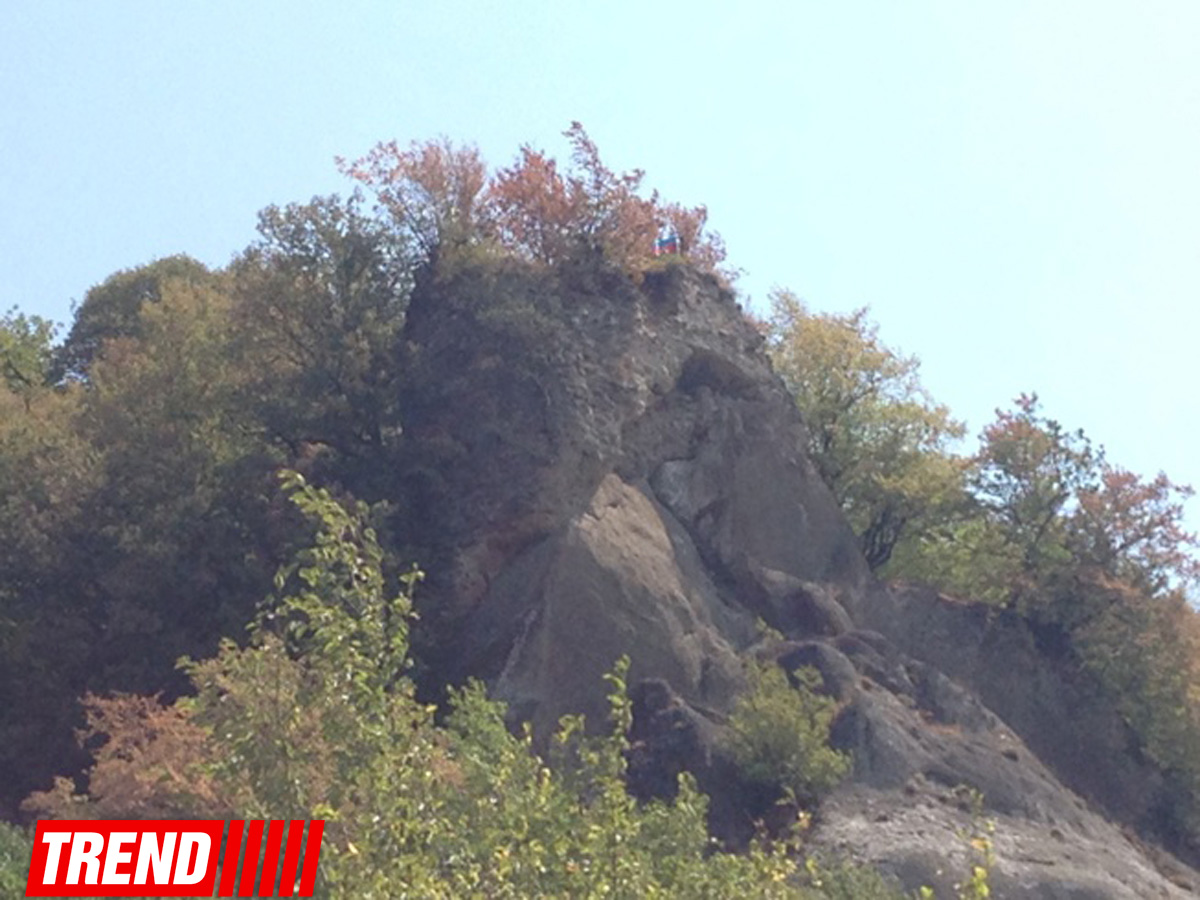 Qədim, sirli Şamaxı - Qəleybuğurt qalası, Kələxana türbəsi, Avaxıl qəbiristanlığı (FOTO)