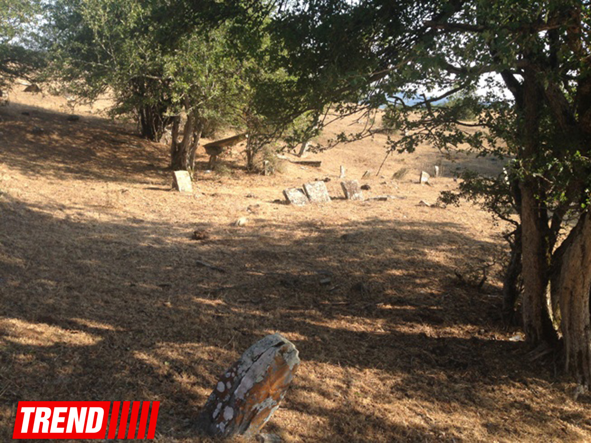 Qədim, sirli Şamaxı - Qəleybuğurt qalası, Kələxana türbəsi, Avaxıl qəbiristanlığı (FOTO)
