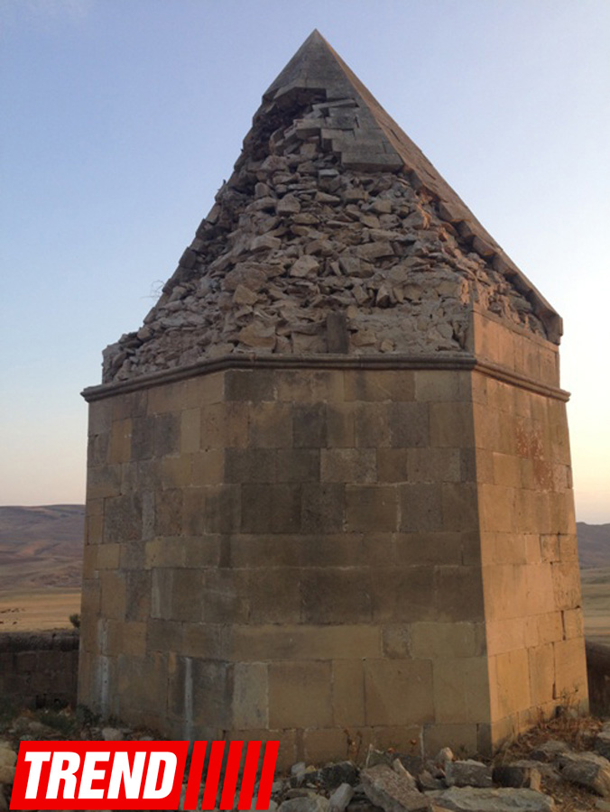 Qədim, sirli Şamaxı - Qəleybuğurt qalası, Kələxana türbəsi, Avaxıl qəbiristanlığı (FOTO)