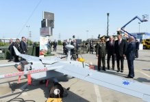 Prezident İlham Əliyev birinci Azərbaycan Beynəlxalq müdafiə sənayesi sərgisi ilə tanış olub (FOTO)