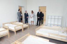 Prezident İlham Əliyev və xanımı Bakı Fransız Liseyinin açılışında iştirak ediblər (FOTO)