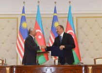Azərbaycan və Malayziya arasında bir sıra sənədlər imzalanıb (FOTO)