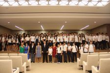 Bilik Fondunun layihəsi: Alimlər və səfirlər məktəblərdə dərs dedilər (FOTO)
