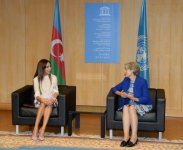 Azərbaycanın birinci xanımı Mehriban Əliyeva “Qobustan kölgələri” baletinin UNESCO-da nümayişini izləyib (FOTO)