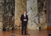 Azərbaycanın birinci xanımı Mehriban Əliyeva “Qobustan kölgələri” baletinin UNESCO-da nümayişini izləyib (FOTO)