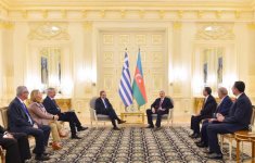 Prezident İlham Əliyev ilə Yunanıstanın Baş nazirinin təkbətək görüşü olub (FOTO)