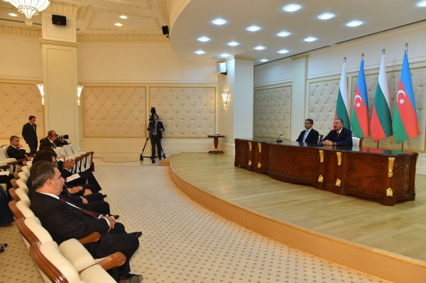 Prezident İlham Əliyev: Bolqarıstan Azərbaycan üçün Avropada etibarlı tərəfdaşlardandır (FOTO)
