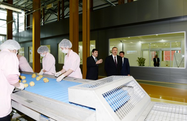 Prezident İlham Əliyev Gilan Qida Şəhərciyi ilə tanış olub (FOTO)