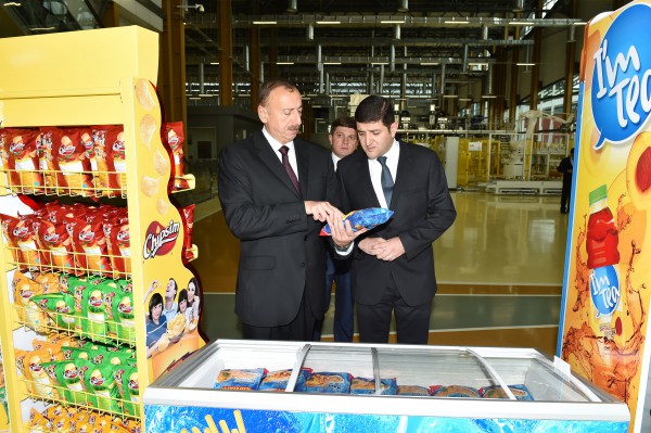 Prezident İlham Əliyev Gilan Qida Şəhərciyi ilə tanış olub (FOTO)