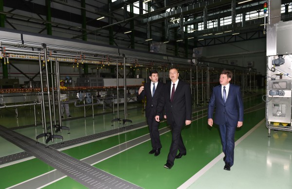 Prezident İlham Əliyev Gilan Qida Şəhərciyi ilə tanış olub (FOTO)