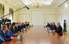 Prezident İlham Əliyev: Bakı və Moskva arasında təcrübə mübadiləsi səmərəli olacaq (FOTO)