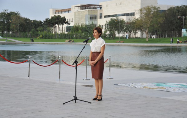 Leyla Əliyeva Dədə Qorqud parkında 3D qraffiti layihəsinin açılışında iştirak edib (FOTO)