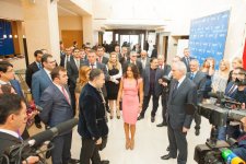 Leyla Əliyeva: Azərbaycanda müxtəlif millətlərə, dinlərə, mədəniyyətlərə mənsub insanlar həmişə sülh şəraitində yaşayıblar (FOTO)
