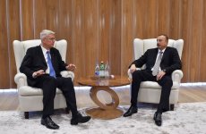 Prezident İlham Əliyev Latviya, Litva və Xorvatiyanın sabiq prezidentlərini qəbul edib (FOTO)
