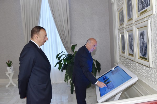 Prezident İlham Əliyev Xırdalanda Heydər Əliyev Mərkəzinin açılışında iştirak edib (FOTO)
