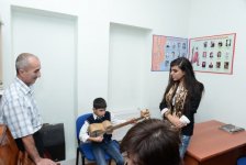 Leyla Əliyeva sağlamlıq imkanları məhdud uşaqlar üçün 5 nömrəli respublika xüsusi internat məktəbində olub (FOTO)