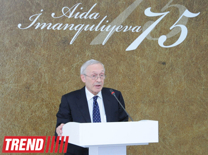 Görkəmli şərqşünas alim Aida İmanquliyevanın anadan olmasının 75 illiyinə həsr edilmiş beynəlxalq konfrans keçirilir (FOTO)
