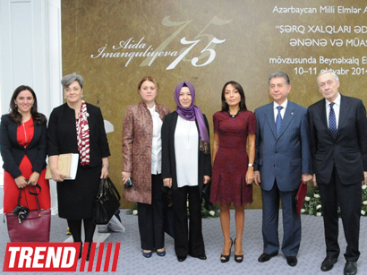 Görkəmli şərqşünas alim Aida İmanquliyevanın anadan olmasının 75 illiyinə həsr edilmiş beynəlxalq konfrans keçirilir (FOTO)
