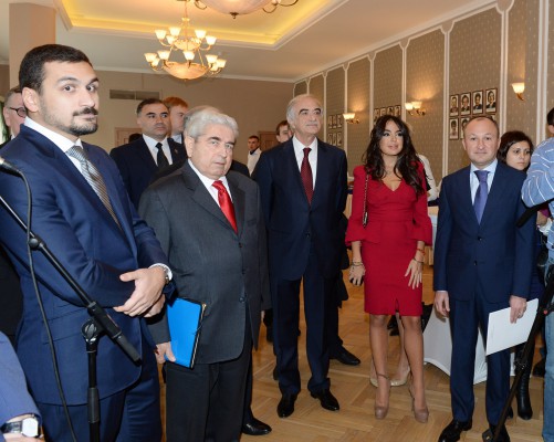 Leyla Əliyeva Moskva Dövlət Beynəlxalq Münasibətlər İnstitutunun yubileyinə həsr olunmuş II Beynəlxalq forumda iştirak edib (FOTO)