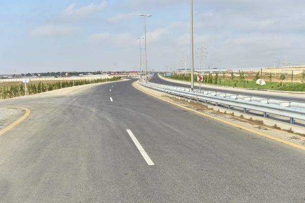 Prezident İlham Əliyev Qala-Pirallahı avtomobil yolunun birinci hissəsinin açılışında iştirak edib  (FOTO)