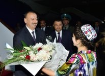 Azərbaycan Prezidenti İlham Əliyev Tacikistana rəsmi səfərə gəlib (FOTO)