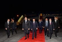 Azərbaycan Prezidenti İlham Əliyev Tacikistana rəsmi səfərə gəlib (FOTO)