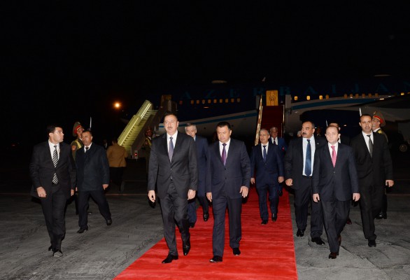 Azərbaycan Prezidenti İlham Əliyev Tacikistana rəsmi səfərə gəlib (FOTO)