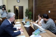 Mehriban Əliyeva Avropa Oyunları Əməliyyat Komitəsinin ofisində yaradılan şəraitlə tanış olub (FOTO)