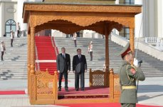 Azərbaycan Prezidenti İlham Əliyevin Düşənbədə rəsmi qarşılanma mərasimi olub (FOTO)