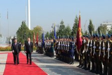 Azərbaycan Prezidenti İlham Əliyevin Düşənbədə rəsmi qarşılanma mərasimi olub (FOTO)