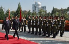Azərbaycan Prezidenti İlham Əliyevin Düşənbədə rəsmi qarşılanma mərasimi olub (FOTO)