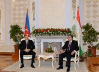 Azərbaycan və Tacikistan prezidentləri arasında təkbətək görüş olub (FOTO)