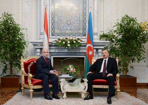 Prezident İlham Əliyev Tacikistan Milli Məclisinin aşağı palatasının sədri ilə görüşüb (FOTO)